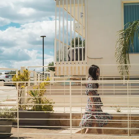 Tatil Evi Free Your Mind - Alberto *